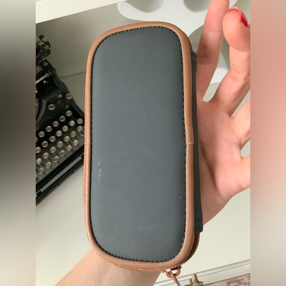 Vintage 2000’S GUESS Watch Fabric and Leather Green Travel Carry Case Unisex - Picture 7 of 8